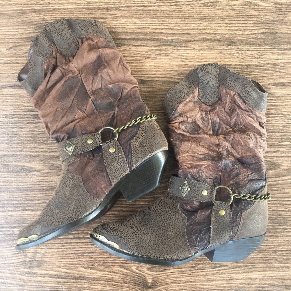 Cowgirl Leather Harness Western Boots 💕